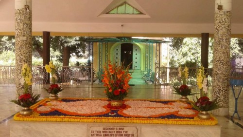 503 Samadhi Decorations at Sri Aurobindo Yoga Mandir Rourkela