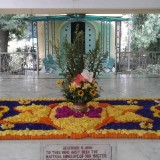 514_Samadhi-Decorations-at-Sri-Aurobindo-Yoga-Mandir-Rourkela