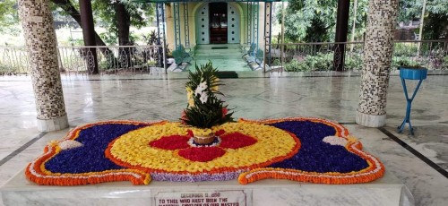 515 Samadhi Decorations at Sri Aurobindo Yoga Mandir Rourkela