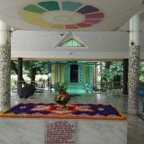 517_Samadhi-Decorations-at-Sri-Aurobindo-Yoga-Mandir-Rourkela