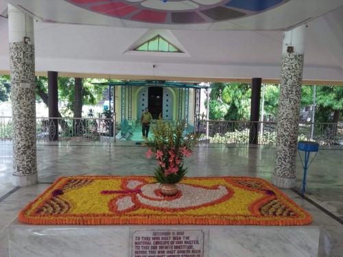 538 Samadhi Decorations at Sri Aurobindo Yoga Mandir Rourkela