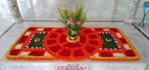 554 Samadhi Decorations at Sri Aurobindo Yoga Mandir Rourkela