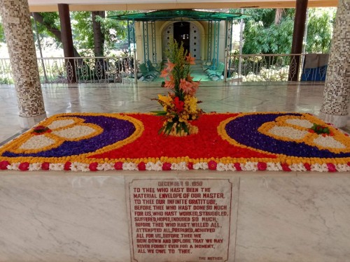 556 Samadhi Decorations at Sri Aurobindo Yoga Mandir Rourkela