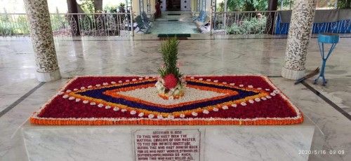 563 Samadhi Decorations at Sri Aurobindo Yoga Mandir Rourkela