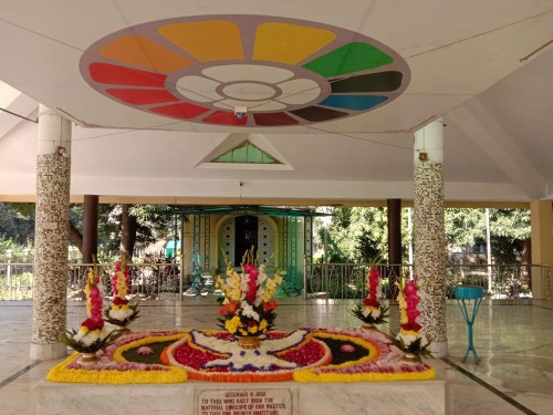 571 Samadhi Decorations at Sri Aurobindo Yoga Mandir Rourkela