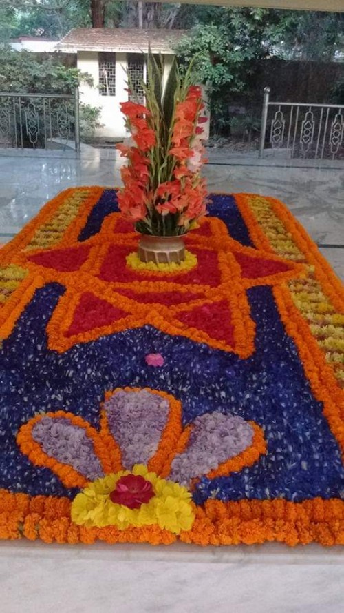 583 Samadhi Decorations at Sri Aurobindo Yoga Mandir Rourkela