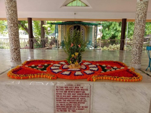 584 Samadhi Decorations at Sri Aurobindo Yoga Mandir Rourkela