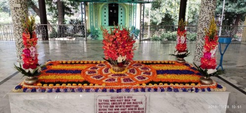 641 Samadhi Decorations at Sri Aurobindo Yoga Mandir Rourkela