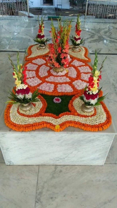 660 Samadhi Decorations at Sri Aurobindo Yoga Mandir Rourkela