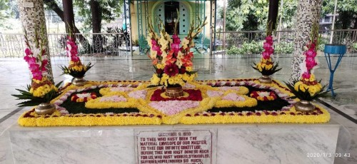 661 Samadhi Decorations at Sri Aurobindo Yoga Mandir Rourkela