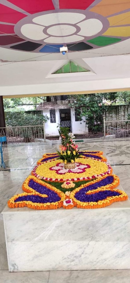 668 Samadhi Decorations at Sri Aurobindo Yoga Mandir Rourkela