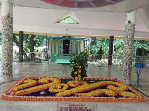 672 Samadhi Decorations at Sri Aurobindo Yoga Mandir Rourkela