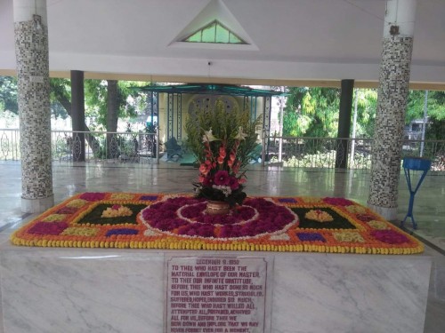 690_Samadhi-Decorations-at-Sri-Aurobindo-Yoga-Mandir-Rourkela.jpg