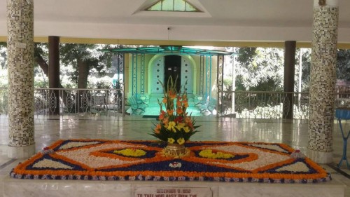 726 Samadhi Decorations at Sri Aurobindo Yoga Mandir Rourkela