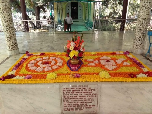 732 Samadhi Decorations at Sri Aurobindo Yoga Mandir Rourkela