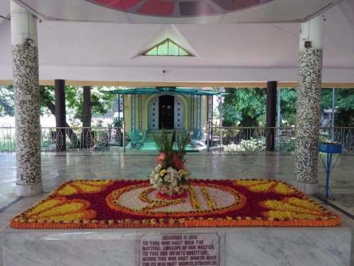 7 Samadhi Decorations at Sri Aurobindo Yoga Mandir Rourkela