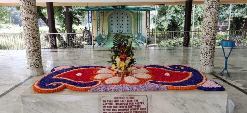 90 Samadhi Decorations at Sri Aurobindo Yoga Mandir Rourkela