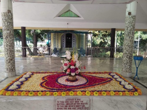 98 Samadhi Decorations at Sri Aurobindo Yoga Mandir Rourkela